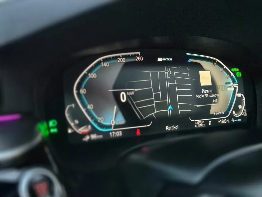 BMW 530e M Sport 2022 - Görsel 5