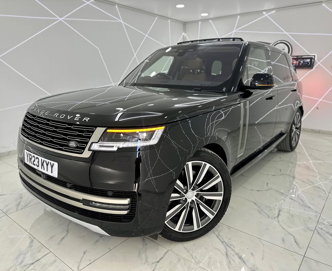 Range Rover Vogue D350 Autobiography Long 2023 - Görsel 3
