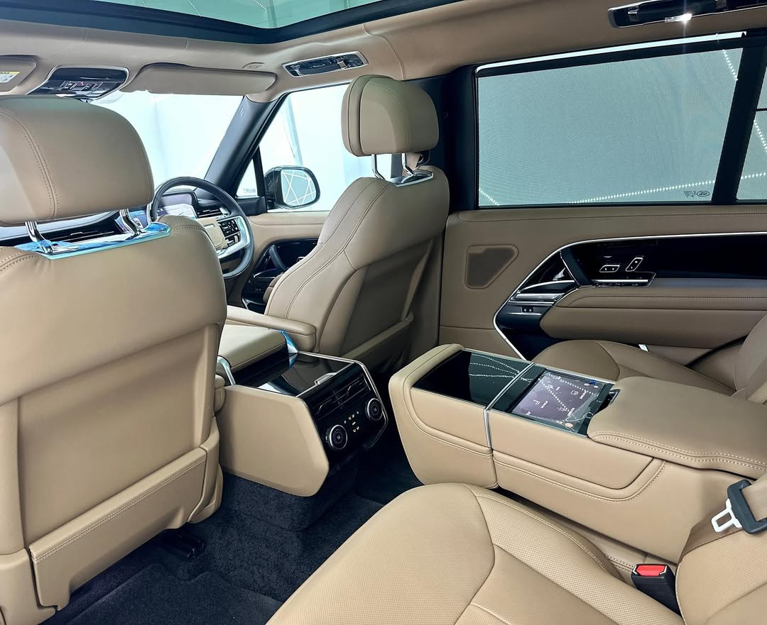 Range Rover Vogue D350 Autobiography Long 2023 - Görsel 4