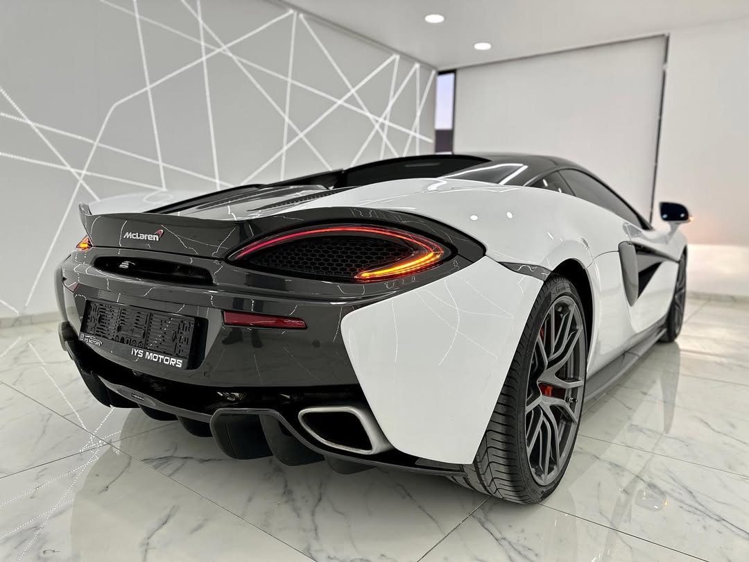 McLaren 570S Carbon 2017 - Görsel 3