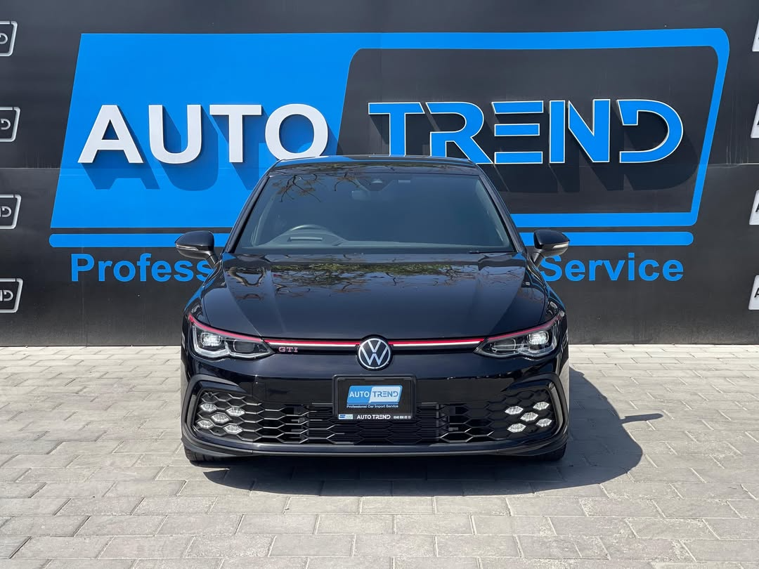 Volkswagen Golf GTI - Görsel 1