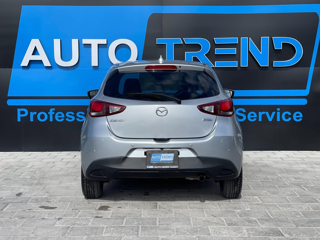 Mazda Demio - Görsel 4
