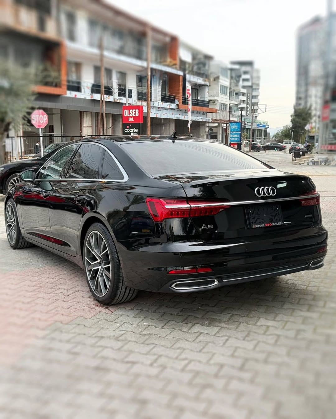 2022 Audi A6 Ultra Black Edition - Görsel 2