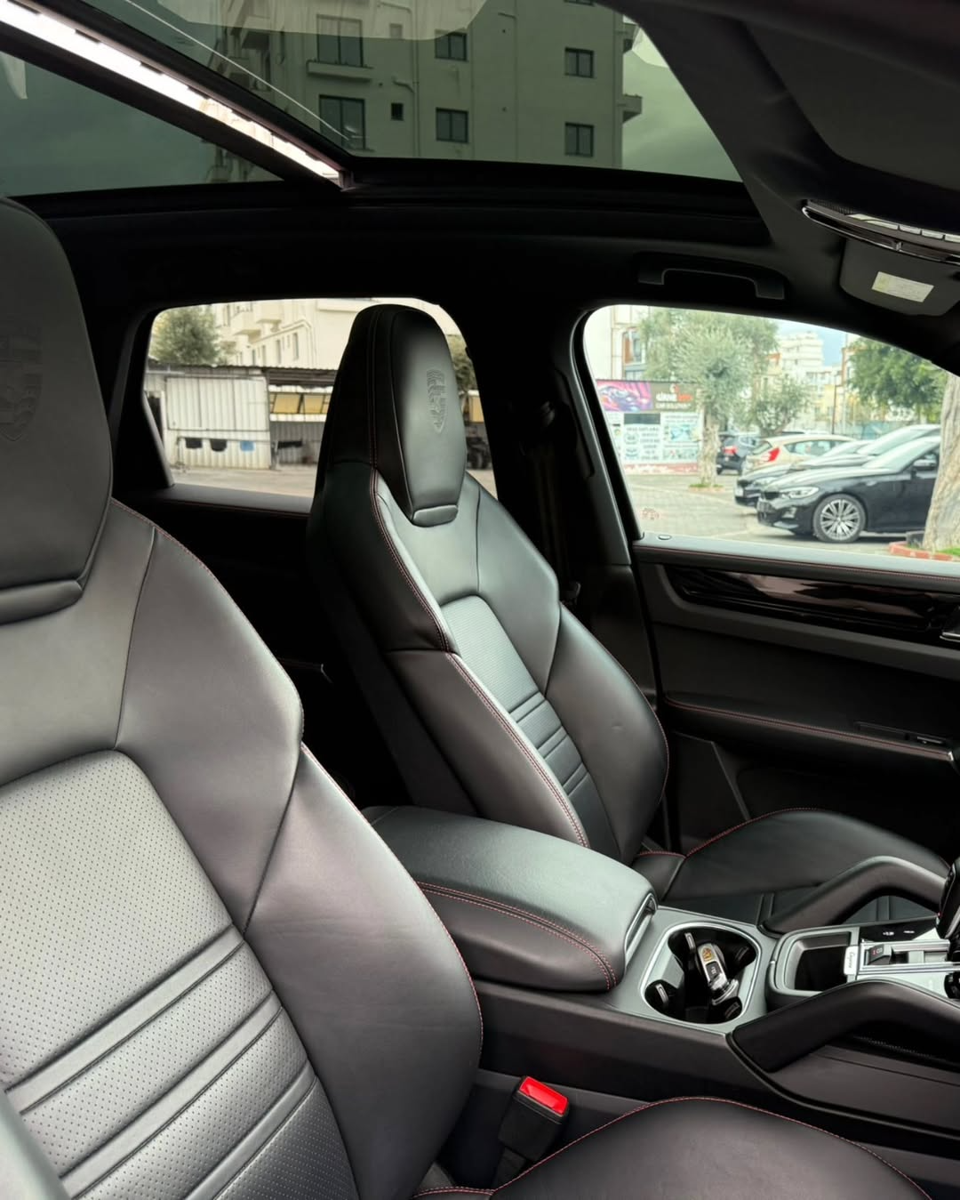 2022 Porsche Cayenne - Görsel 5