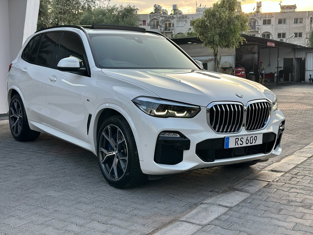 2020 BMW X5 X Drive M Paket - Görsel 1