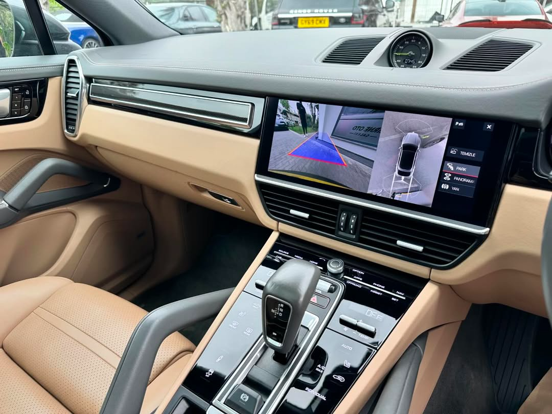 2020 Porsche Cayenne Coupe - Görsel 1