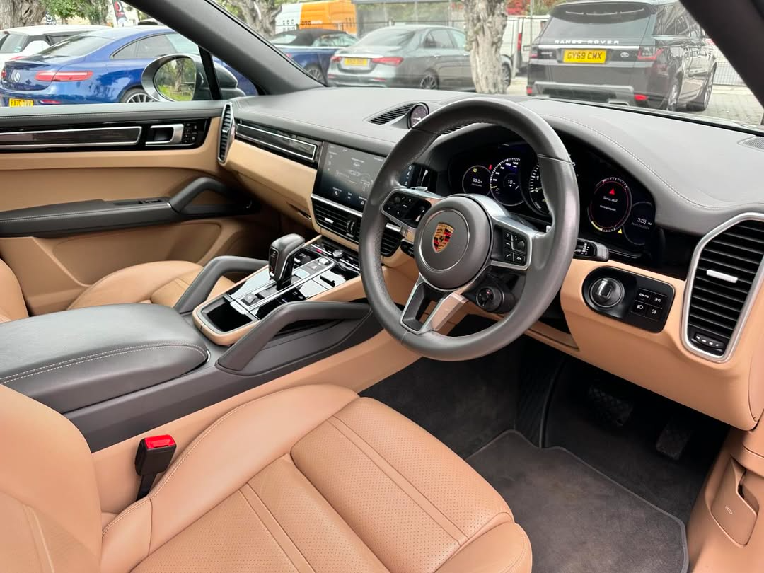 2020 Porsche Cayenne Coupe - Görsel 2