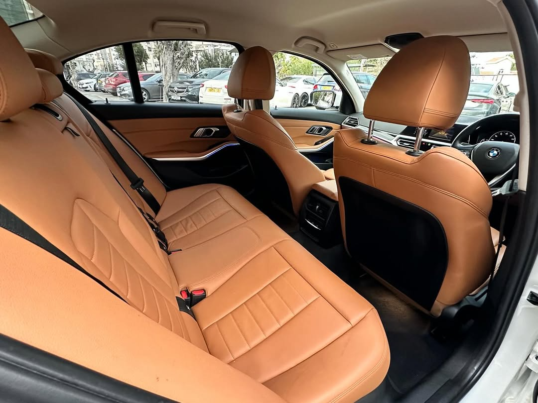 2020 BMW 318d Sport Line - Görsel 4