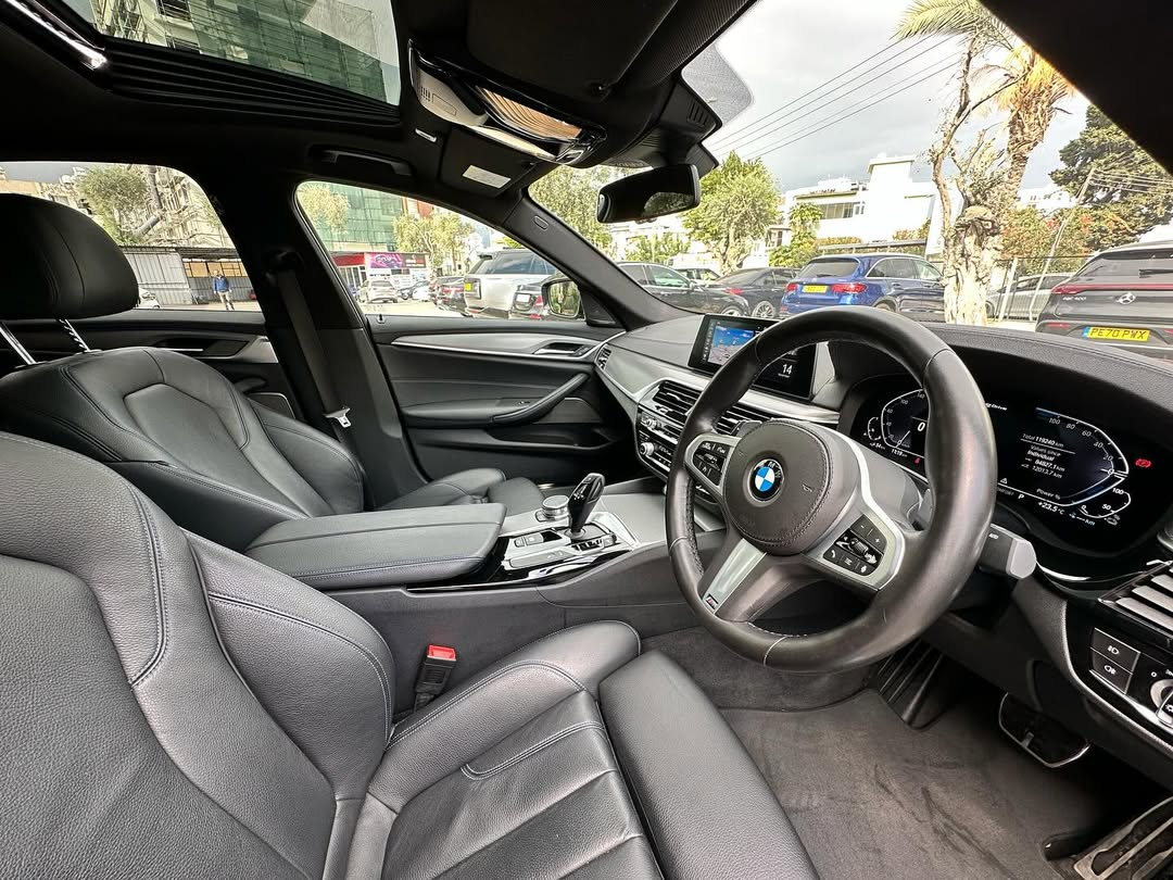 2020 BMW 530e M Plus - Görsel 3