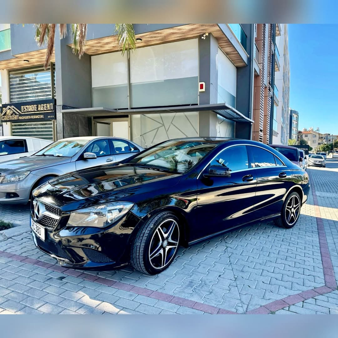 2014 Mercedes-Benz CLA 180 Otomatik Benzin Girne - Görsel 1