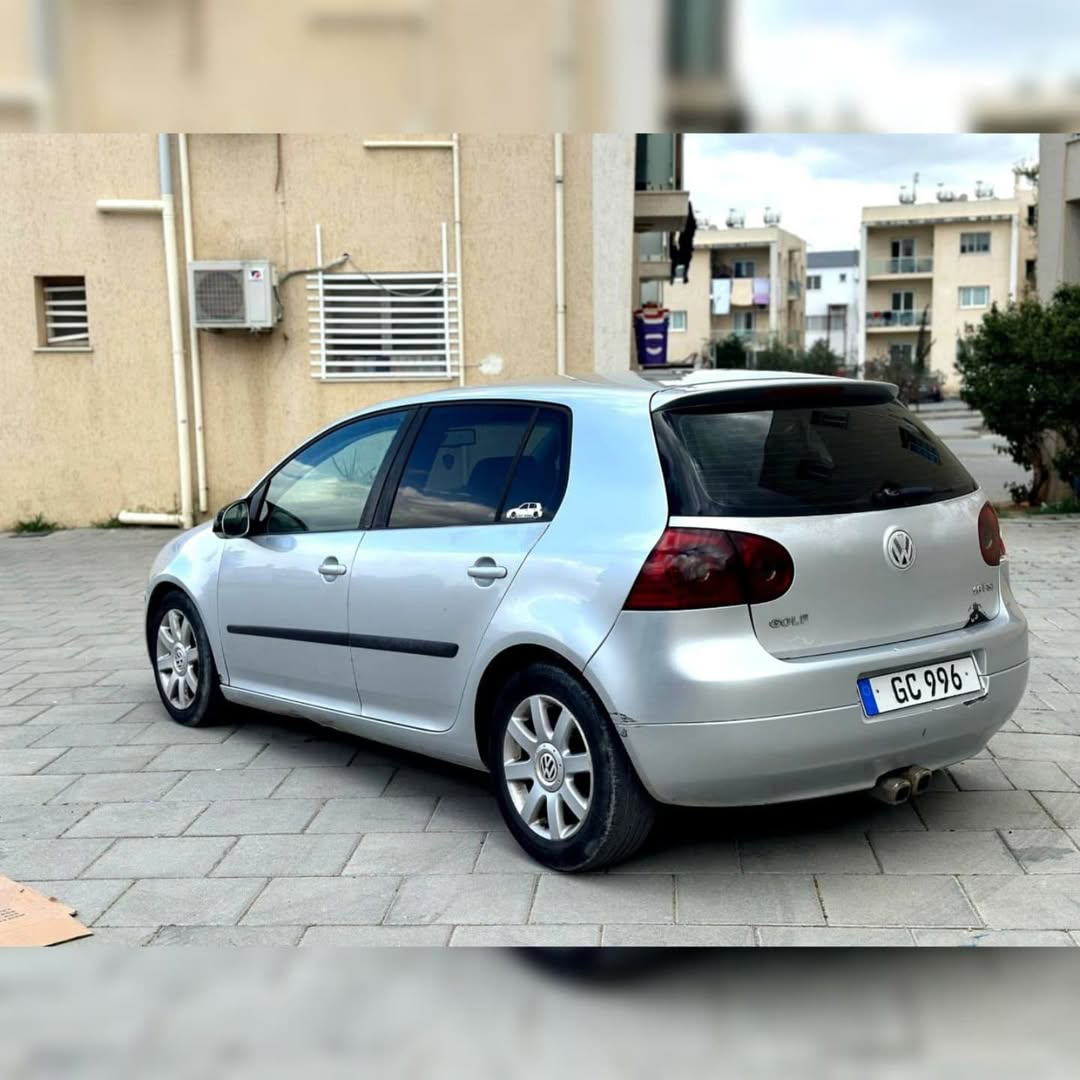 2004 VW Golf Manuel Benzin - Görsel 4