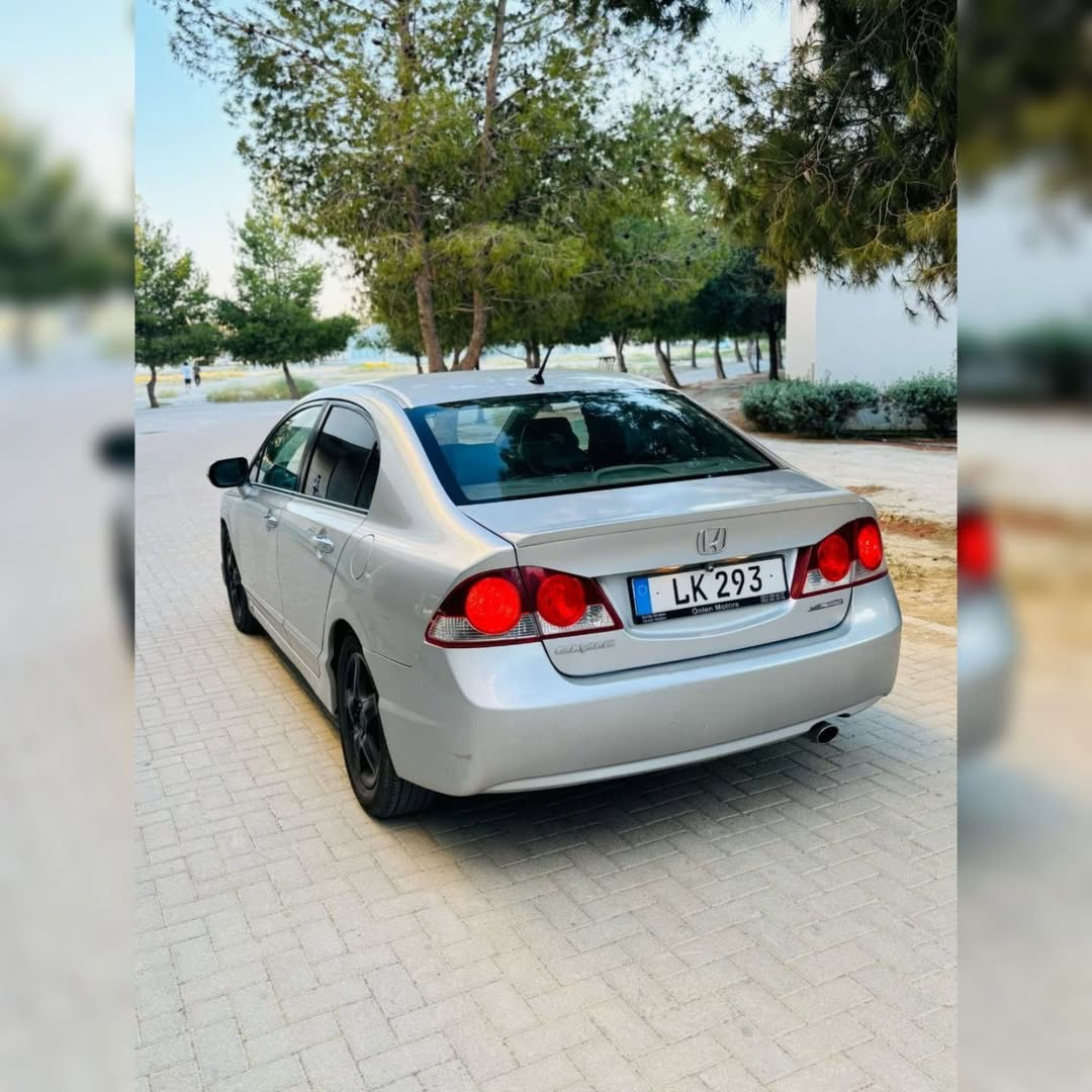 2009 Honda Civic Otomatik Benzin Lefkoşa - Görsel 4