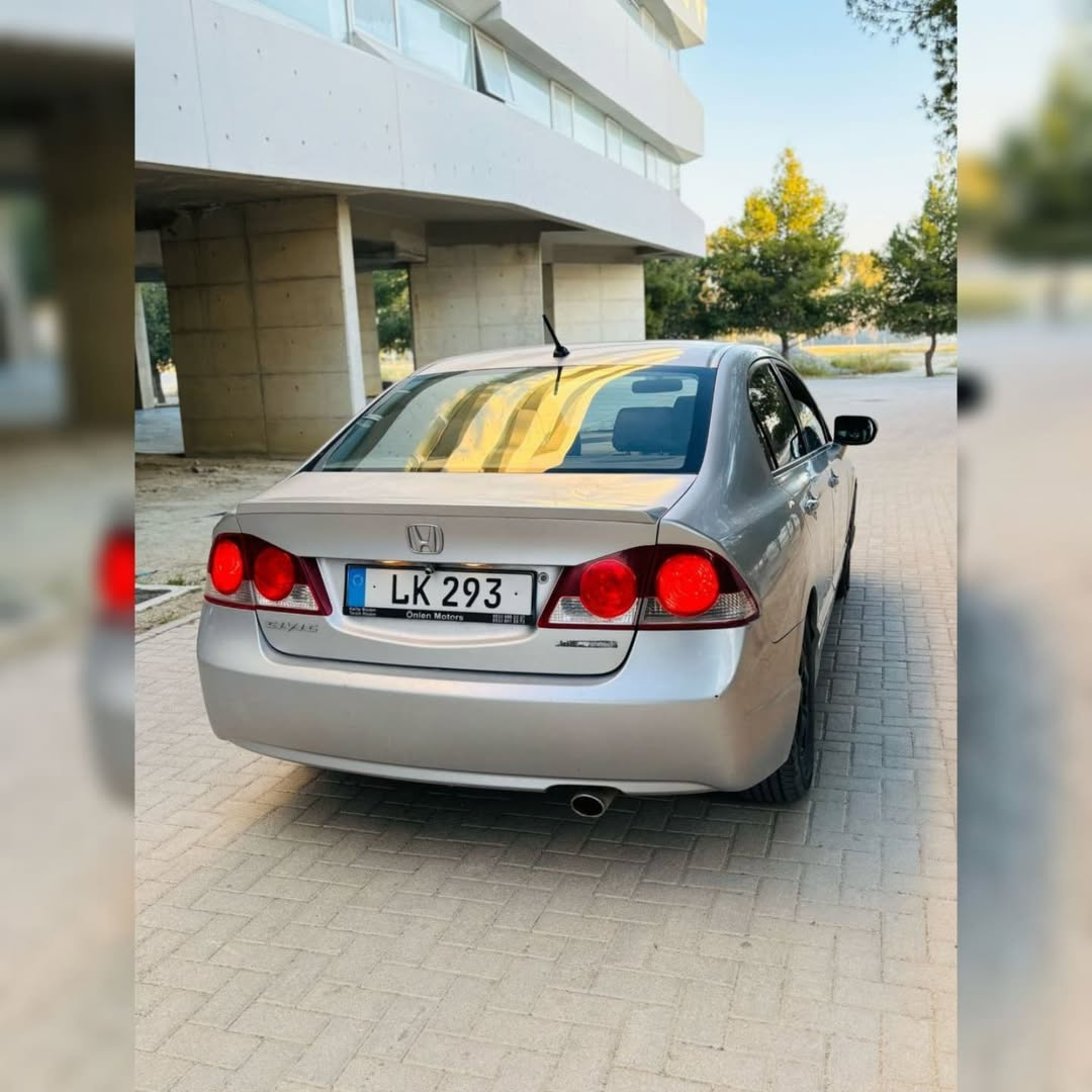 2009 Honda Civic Otomatik Benzin Lefkoşa - Görsel 5