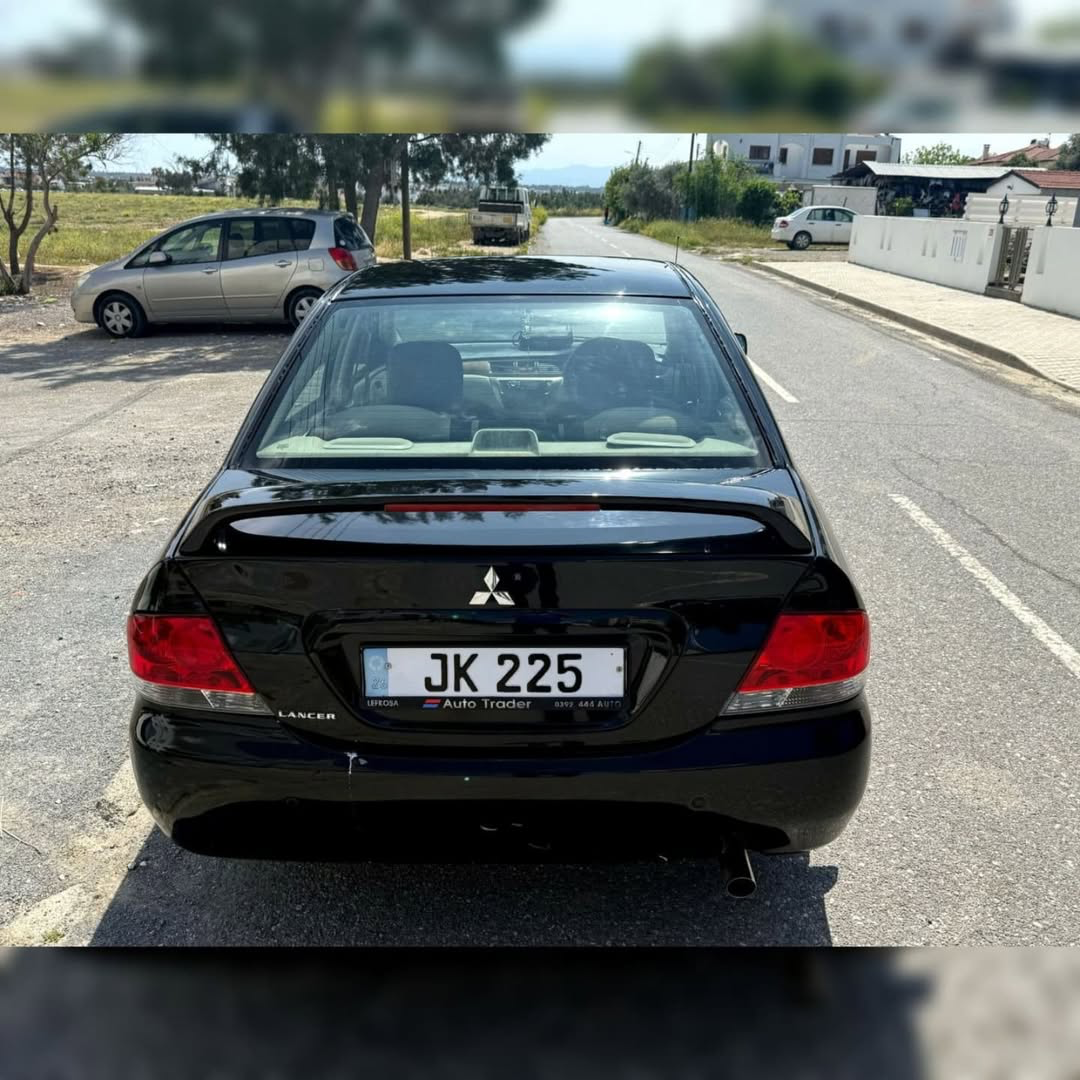 Mitsubishi Lancer 2004 Otomatik - Görsel 4