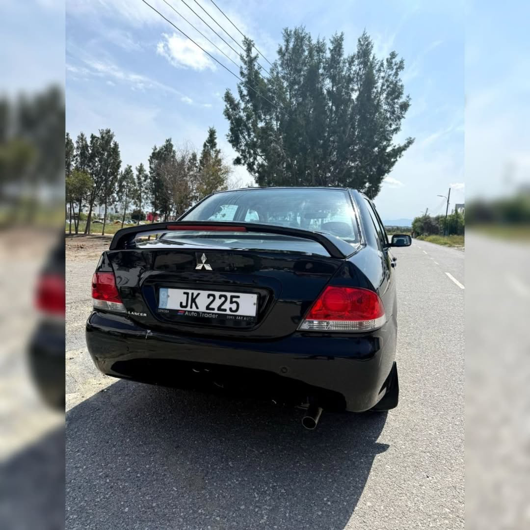 Mitsubishi Lancer 2004 Otomatik - Görsel 5