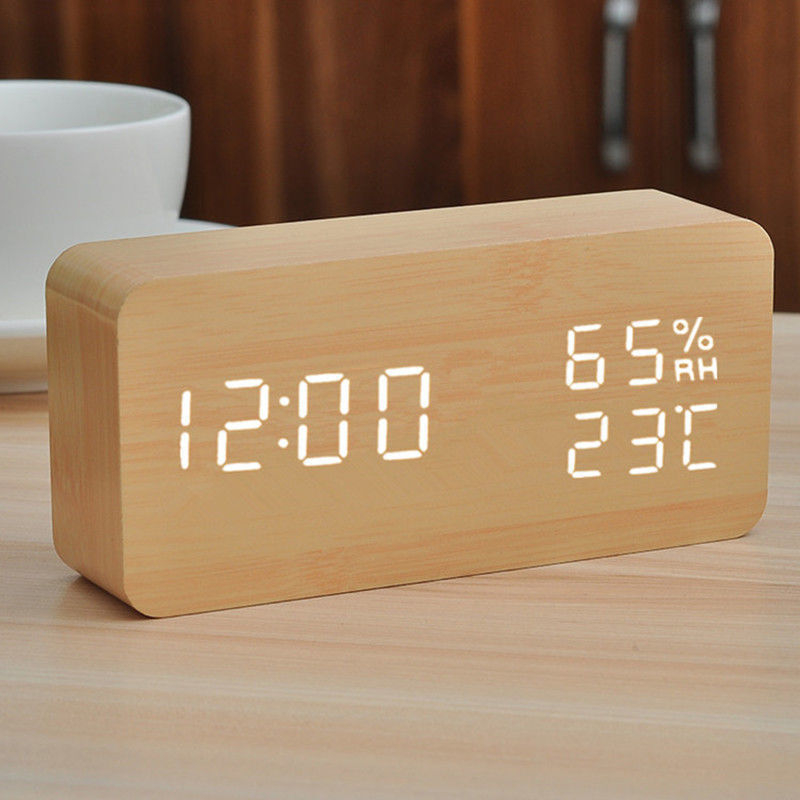 Electronic Alarm Clock Multifunctional Digital Display photo 3