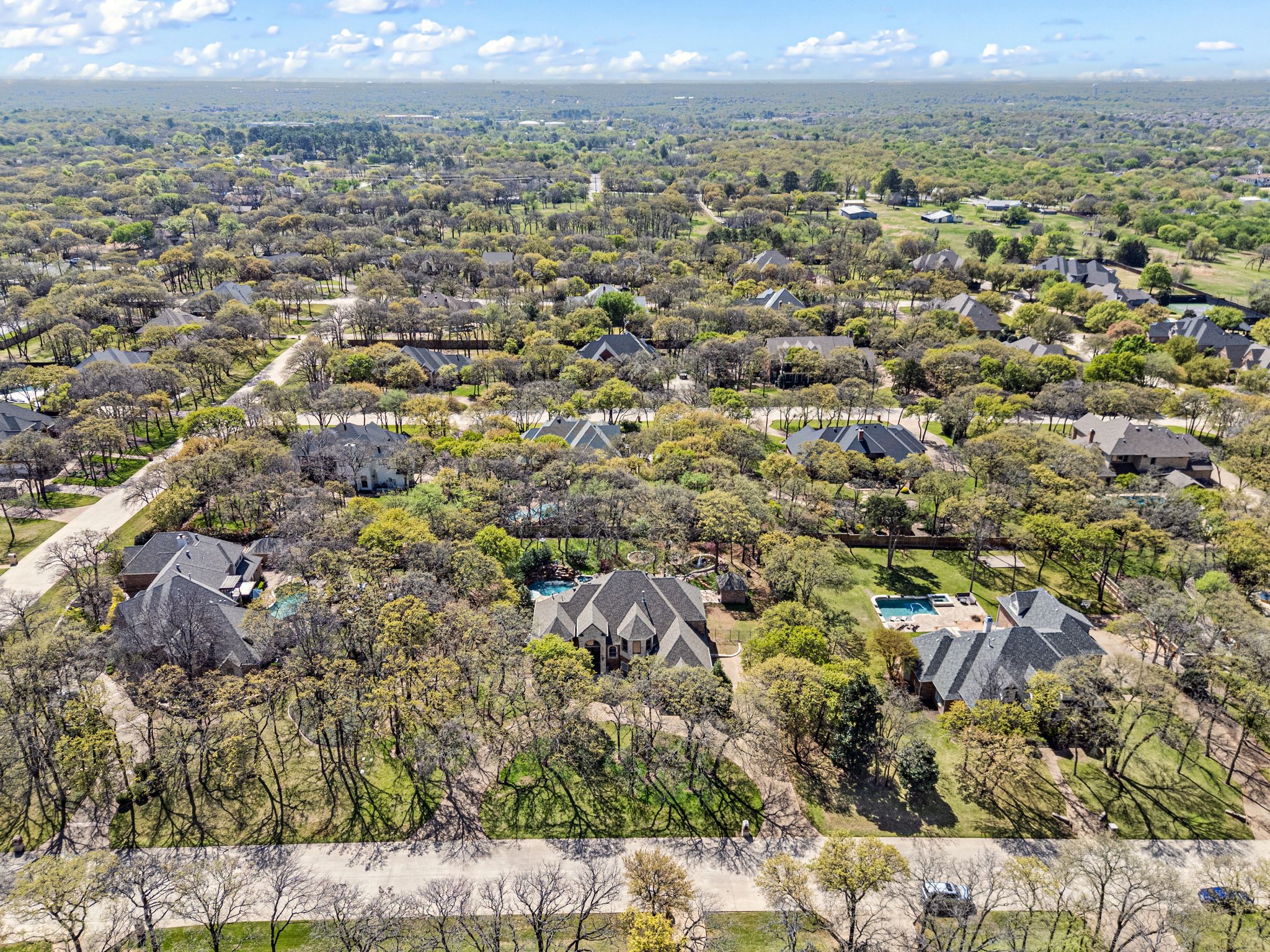 1920 Stonecastle Dr-005