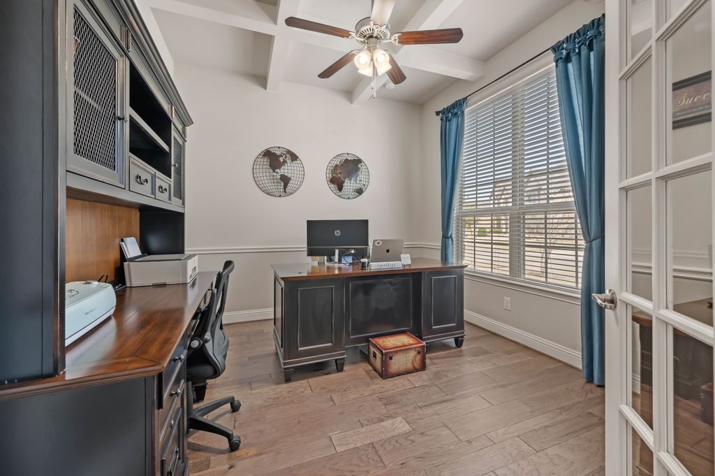 811 Red Maple Rd-008