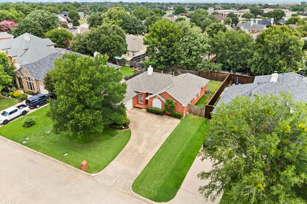 36 Cimarron Dr-004