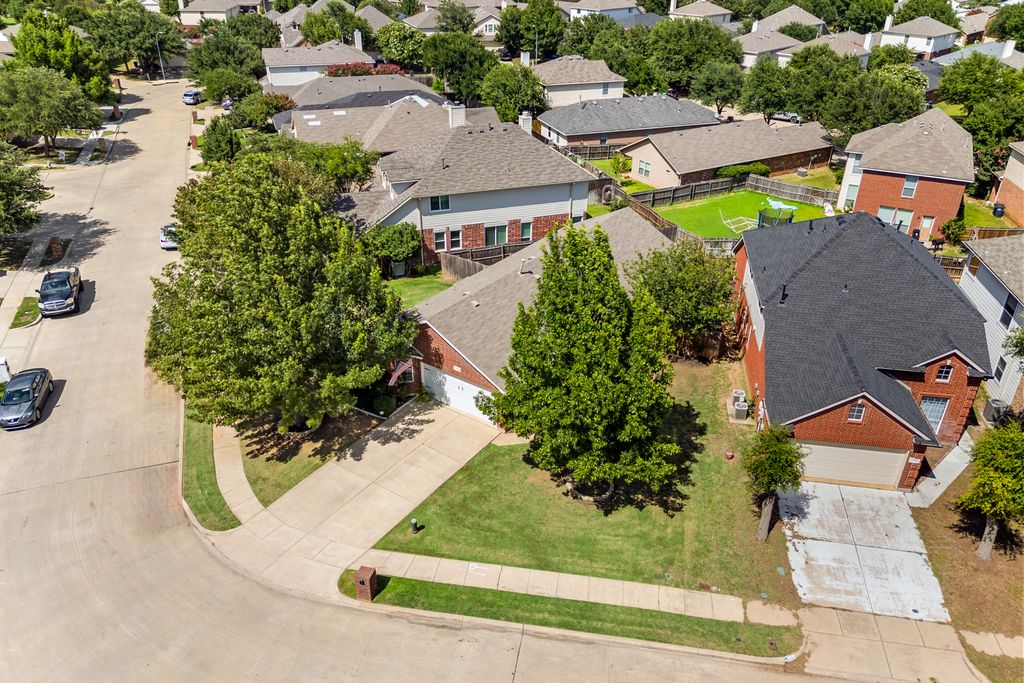 11800 Cottontail Dr-002