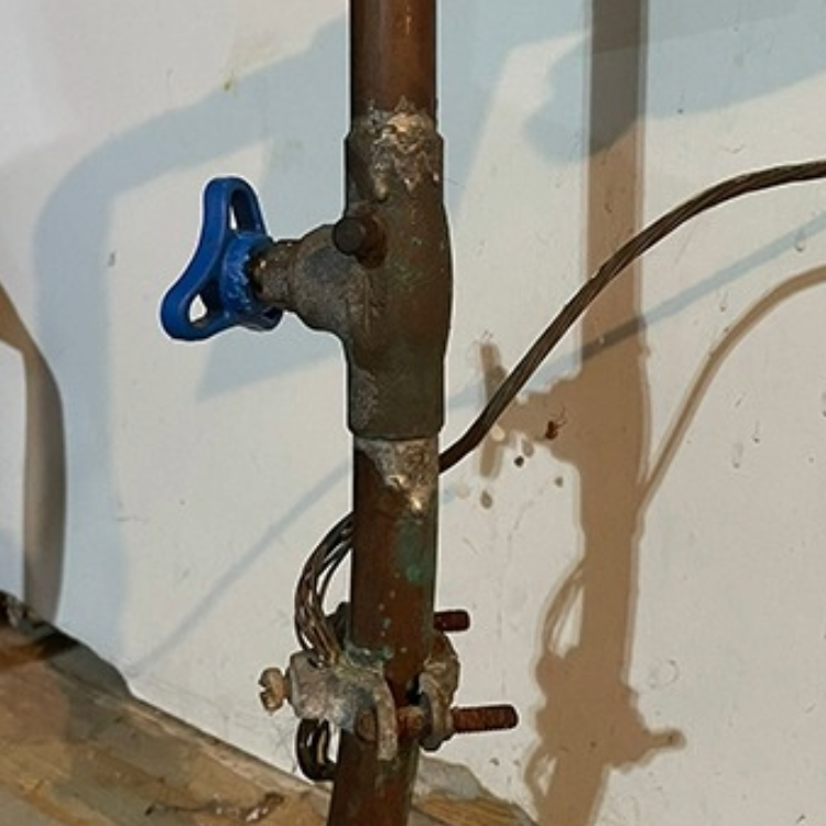 Before photo 1 for Plumbing service completed in Burien, WA