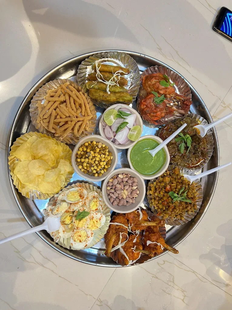 Arya Tiffin kitchen photo 3