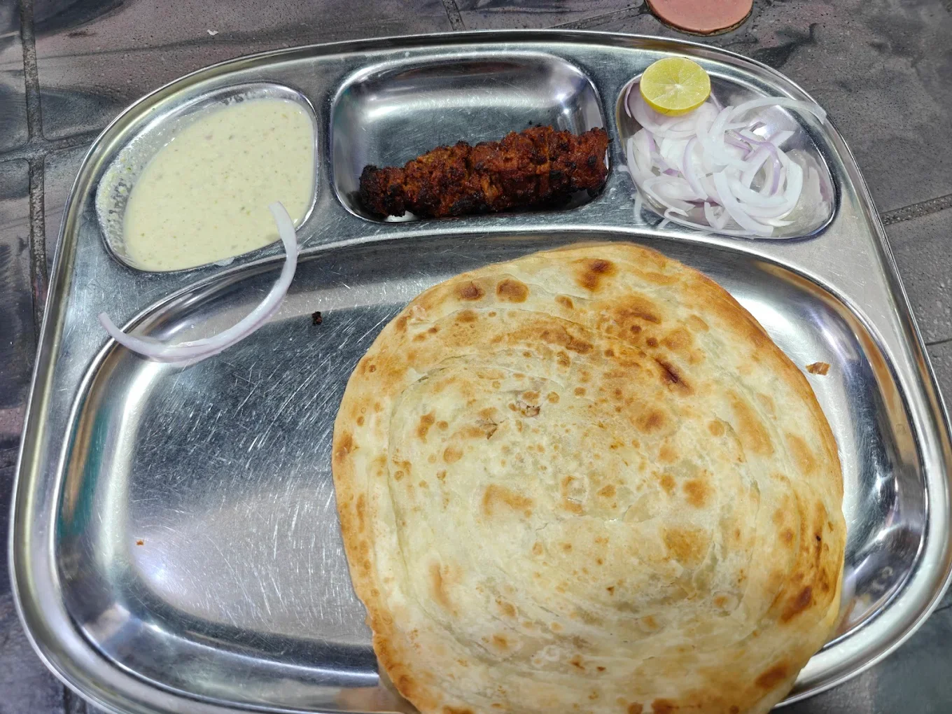Bismillah Tiffin kitchen photo 3