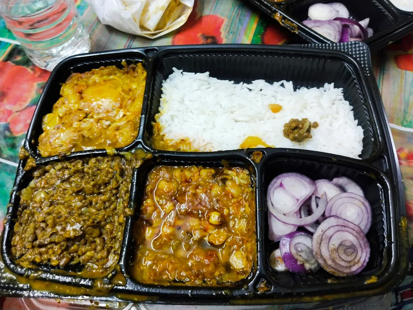DAILYBOX Tiffin kitchen photo 3