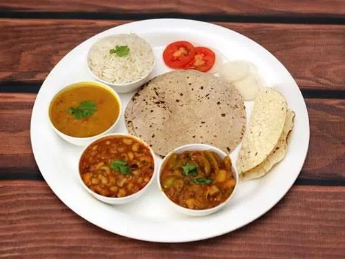 Divyanshi Tiffin Service kitchen photo 1