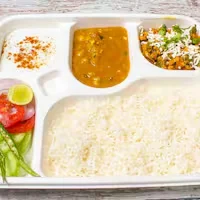 Kiya Tiffin Service kitchen photo 2
