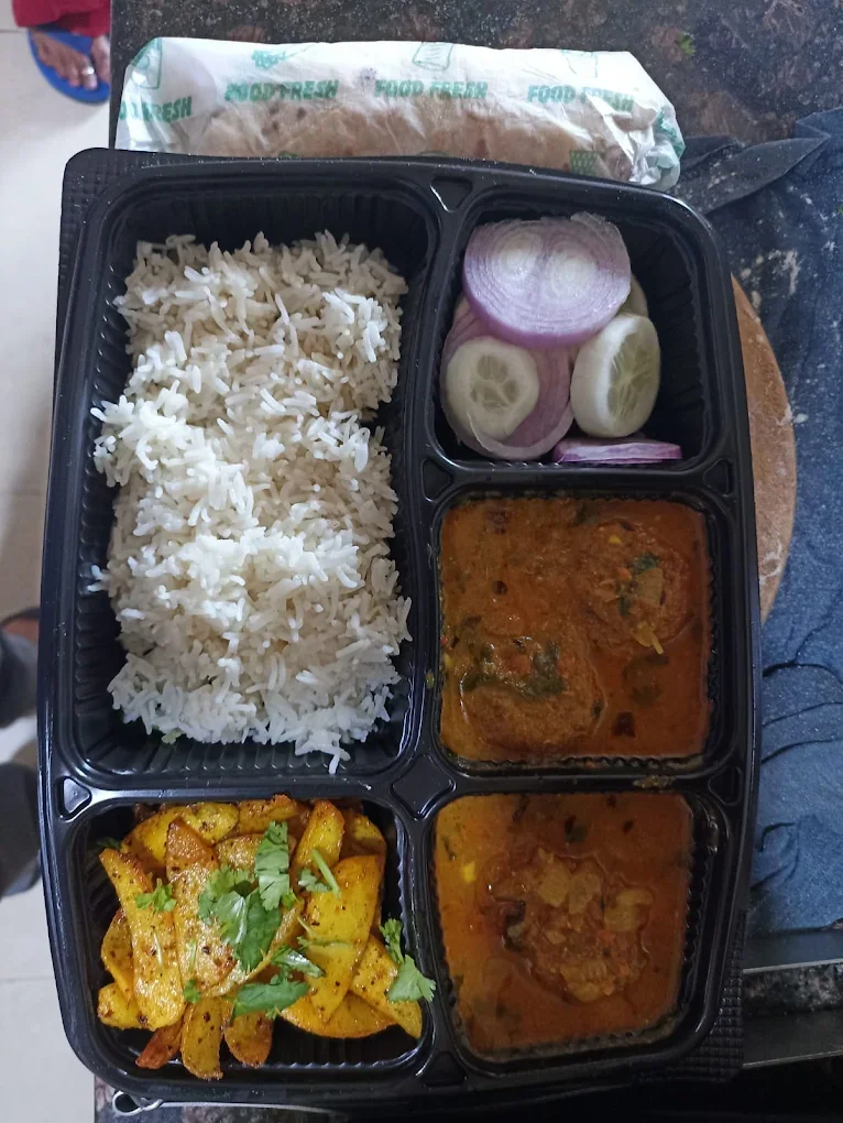 Krishna Tiffin Service kitchen photo 2