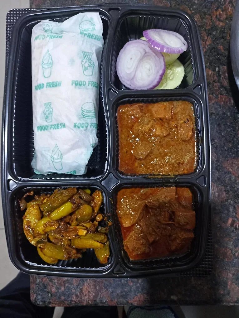 Krishna Tiffin Service kitchen photo 3