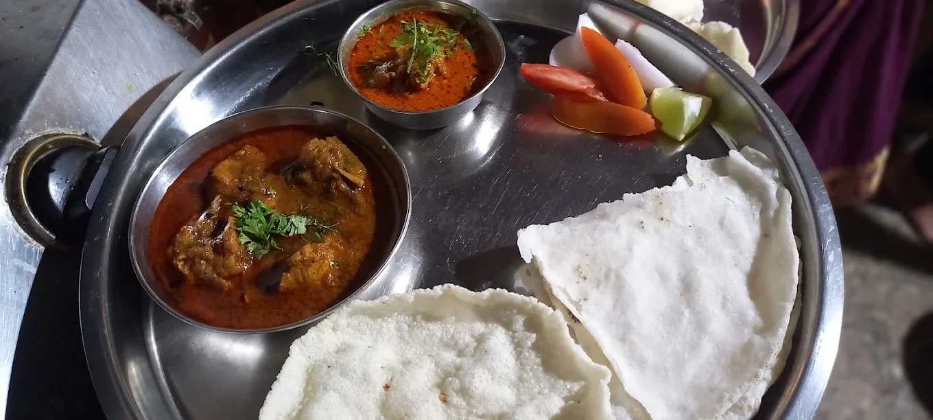 Nishu snacks and tiffin kitchen photo 2