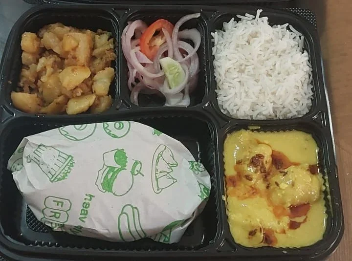 Preeti Tiffin Service kitchen photo 1