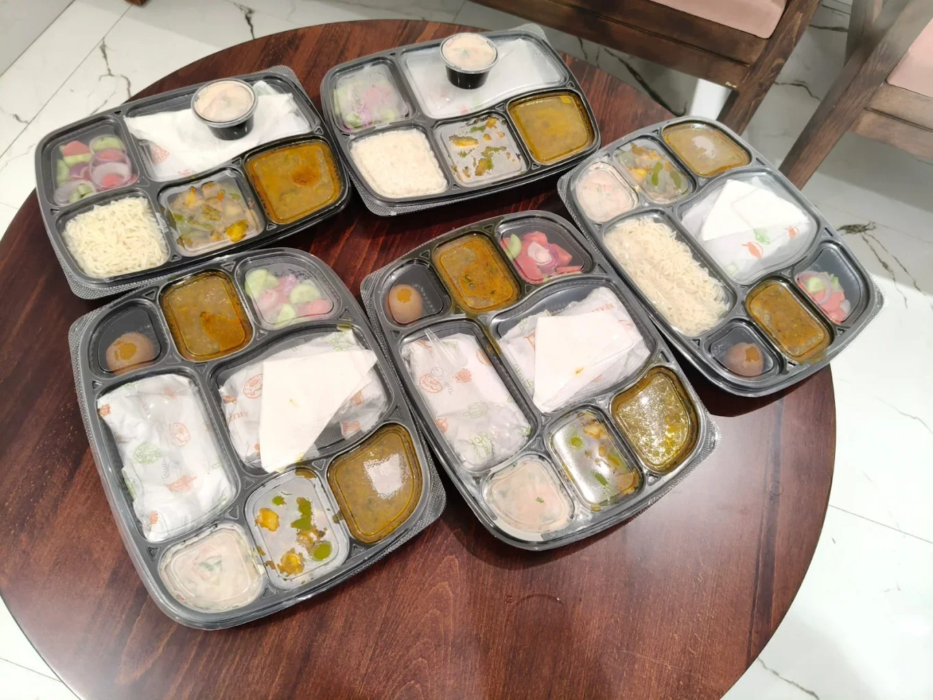 Raj Tifin Service kitchen photo 1