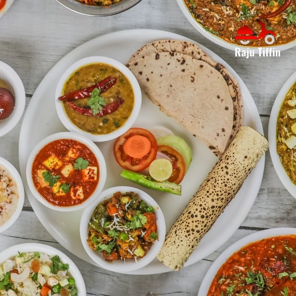 Raju Tiffin kitchen photo 1