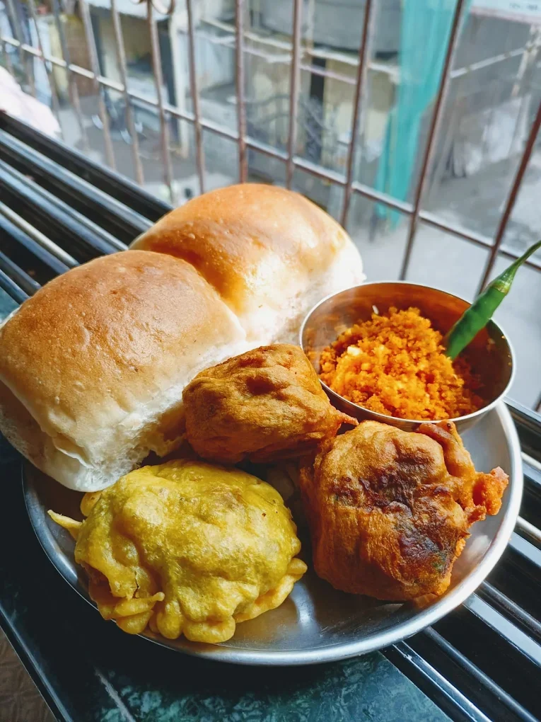 Samartha Tiffin kitchen photo 3