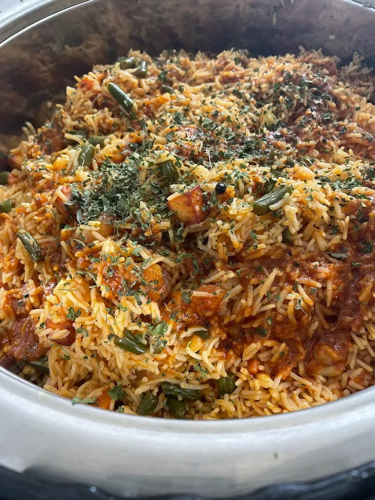 Shilpas West Delhi Tiffins kitchen photo 3