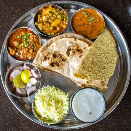 TIFFIN SERVICE NOIDA kitchen photo 1