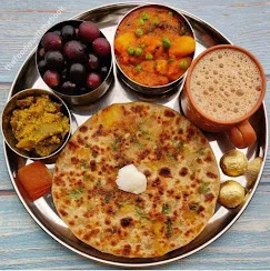 Yo Tiffin ! By Sarita Singh kitchen photo 1