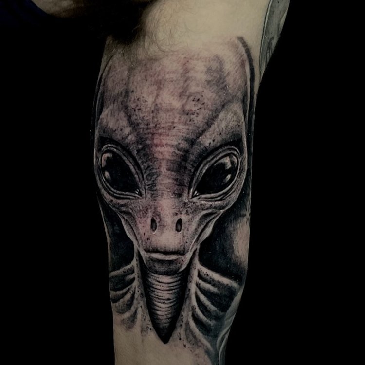 Tatuaje de Axel