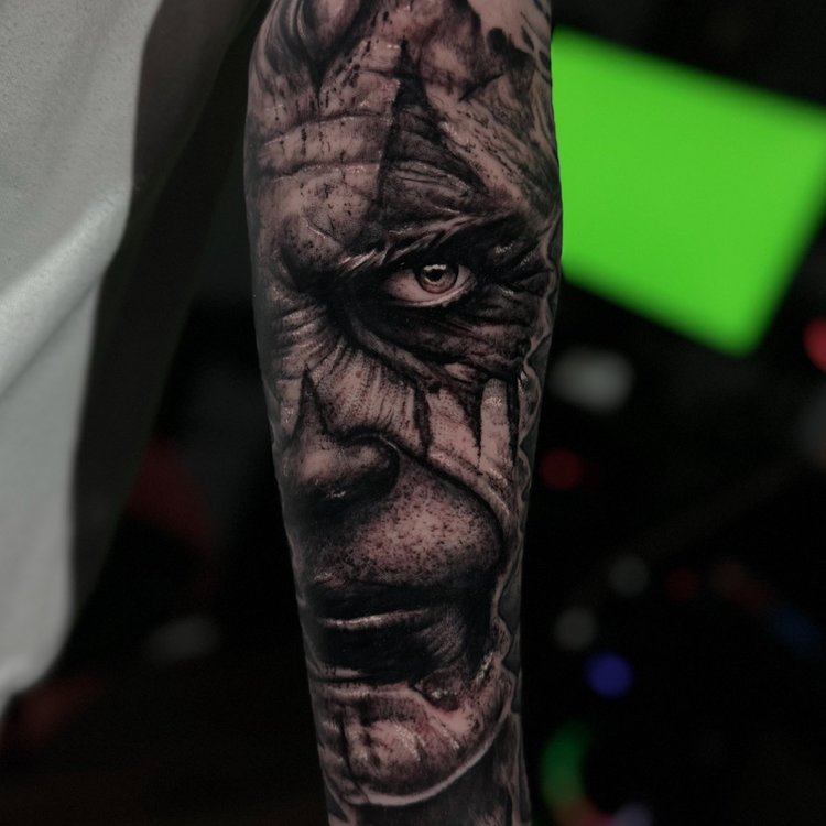 Tatuaje de Axel