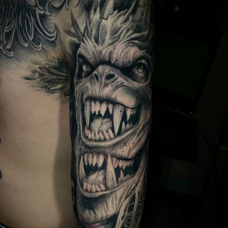 Tatuaje de Axel