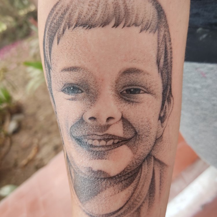 Tatuaje de Bocha Tattoos