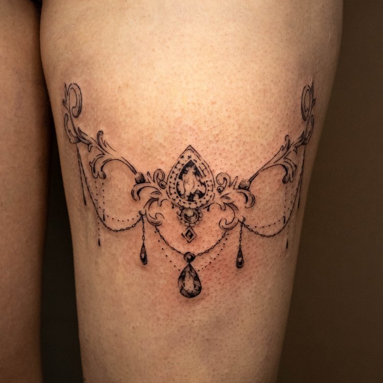 Tatuaje de Mika Tattoo