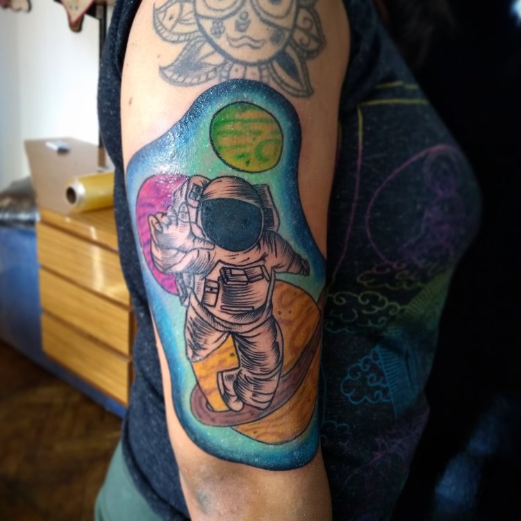 Tatuaje de Mugri Tattoo