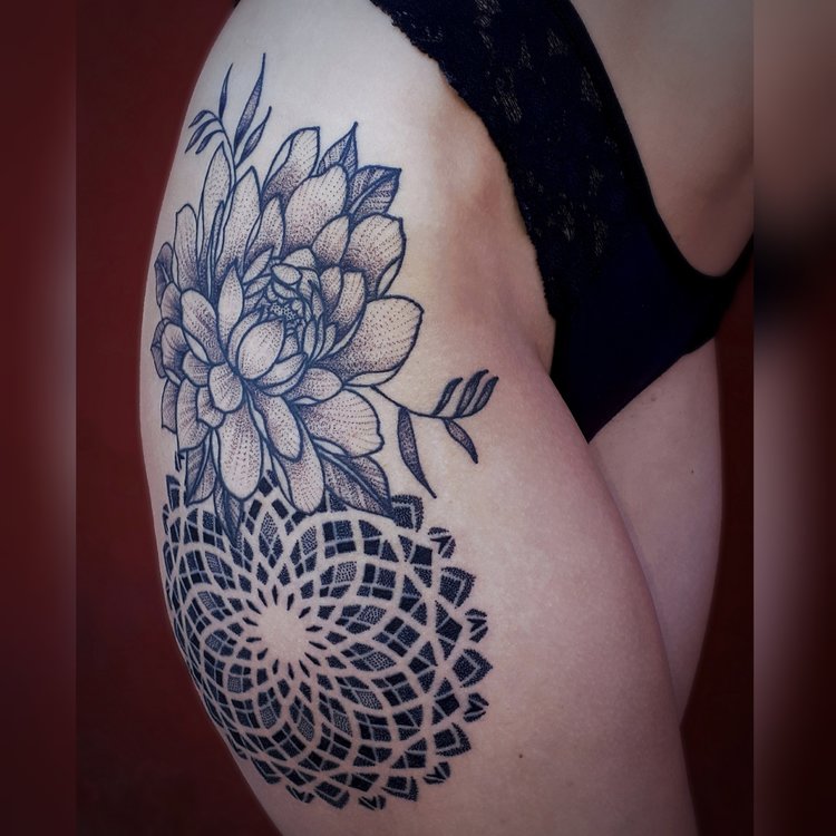 Tatuaje de Gaby Dots