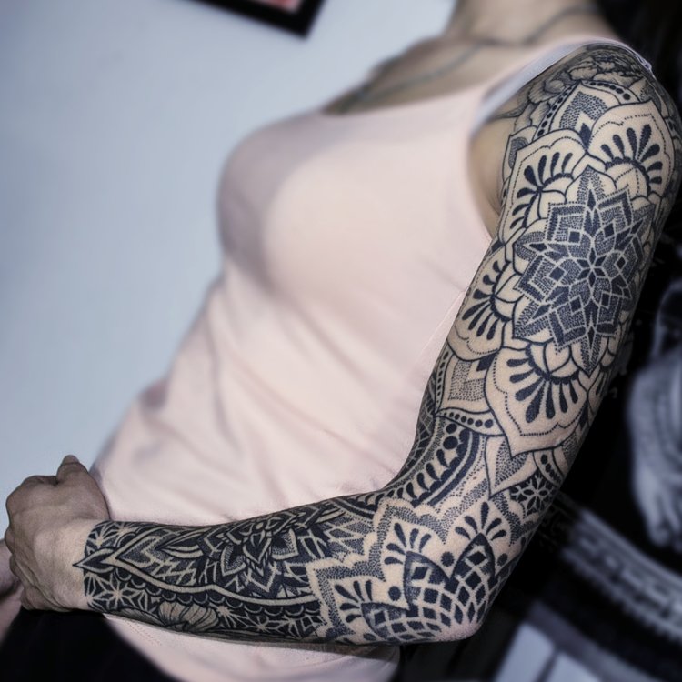 Tatuaje de Gaby Dots