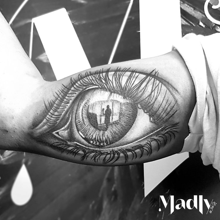Tatuaje de Madly Let Ink Go