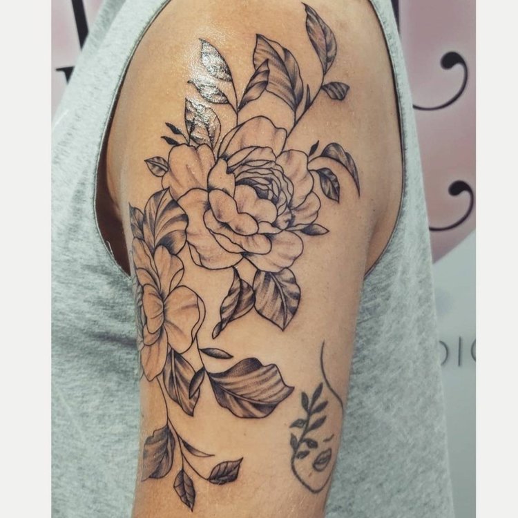 Tatuaje de Pinkpearltattoo